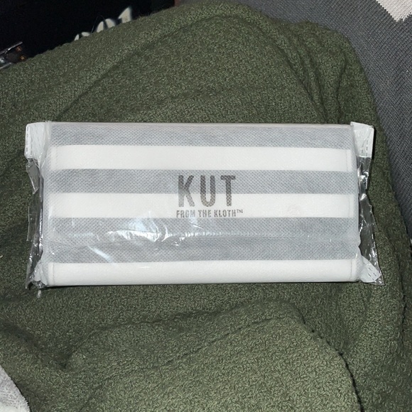 Wallet by Kut - Picture 4 of 4